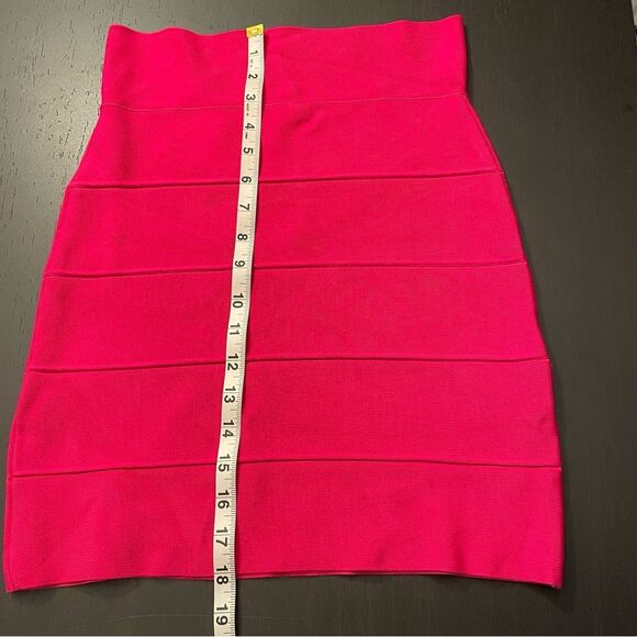 BGBGMaxAzria Azalea Hot Pink Bodycon Bandage Skirt Women’s Size S - Picture 6 of 6